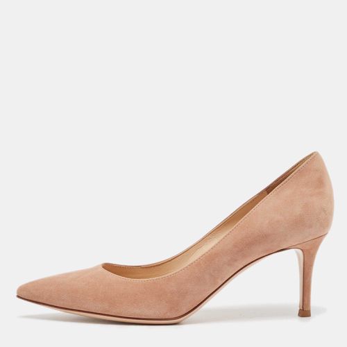 Gianvito Rossi Pink Suede Gianvito Pumps Size 37.5 - Gianvito Rossi - Modalova