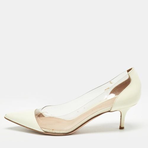 Gianvito Rossi Cream Patent Plexi Pumps Size 38 - Gianvito Rossi - Modalova