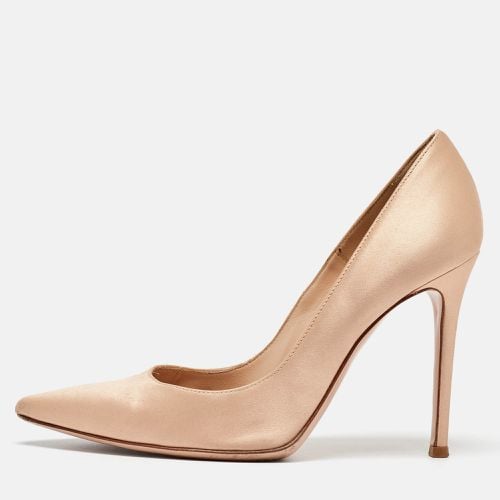 Gianvito Rossi Beige Satin Gianvito 105 Pointed Toe Pumps Size 38 - Gianvito Rossi - Modalova