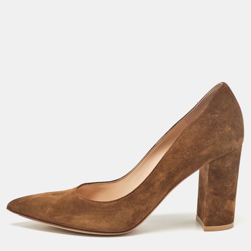 Gianvito Rossi Brown Suede Block Heel Pumps Size 37 - Gianvito Rossi - Modalova