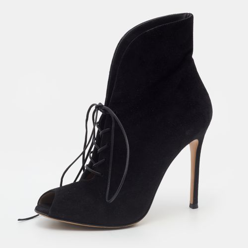 Gianvito Rossi Black Suede Jane Ankle Booties Size 38 - Gianvito Rossi - Modalova