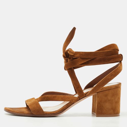 Suede Janis Ankle Sandals Size 39.5 - Gianvito Rossi - Modalova