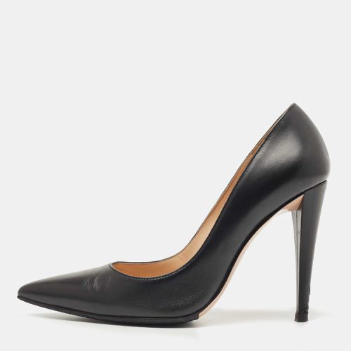 Gianvito Rossi Black Leather Pointed Toe Pumps Size 36.5 - Gianvito Rossi - Modalova