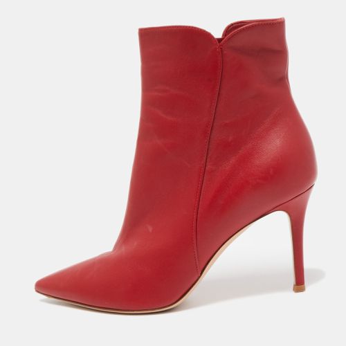 Gianvito Rossi Red Leather Pointed Toe Ankle Length Boots Size 37.5 - Gianvito Rossi - Modalova