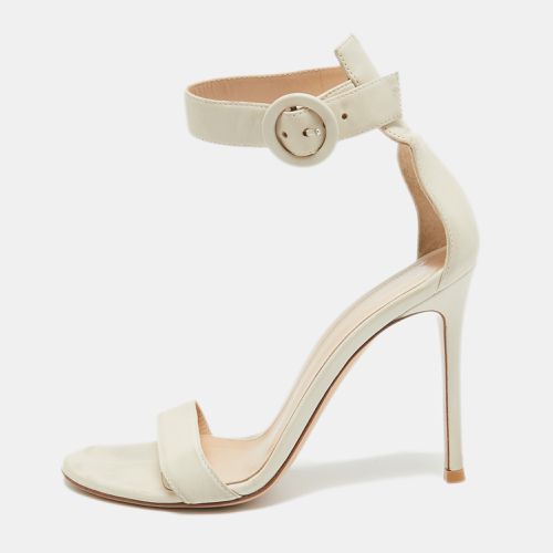 Gianvito Rossi Cream Leather Ankle Strap Sandals Size 36 - Gianvito Rossi - Modalova