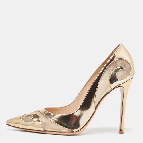 Gianvito Rossi Metallic Gold PVC and Leather Pointed Toe Pumps Size 41 - Gianvito Rossi - Modalova