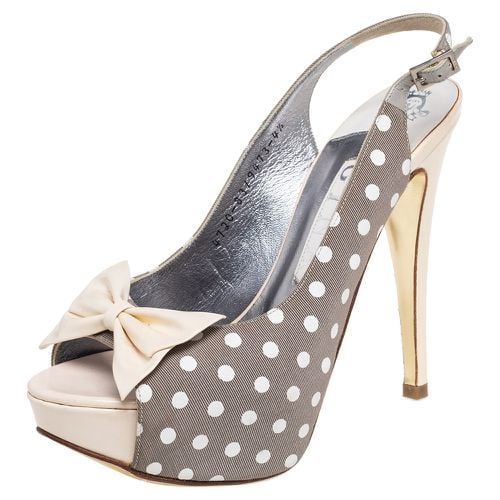 Gina Grey/Cream Polka Canvas And Patent Leather Bow Open Toe Sandals Size 37.5 - Gina - Modalova