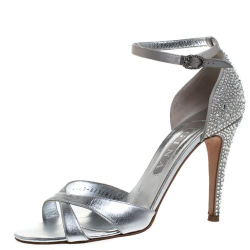 Gina Silver Leather And Satin Crystal Embellished Heel Ankle Strap Sandals Size 40 - Gina - Modalova