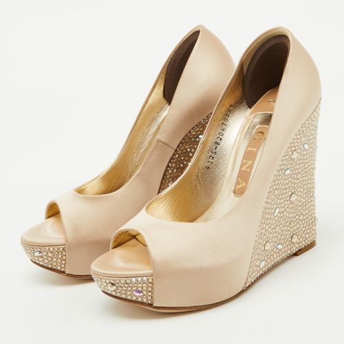 Gina Beige Satin Crystal Embellished Peep Toe Platform Wedge Pumps Size 37 - Gina - Modalova