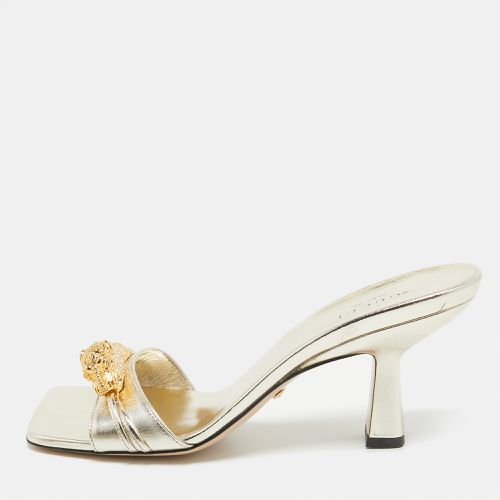 Gucci Gold Leather Dora Crystal Tiger Head Embellished Slide Sandals Size 37.5 - Gucci - Modalova