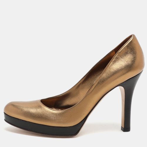 Gucci Gold Leather Pumps Size 37.5 - Gucci - Modalova