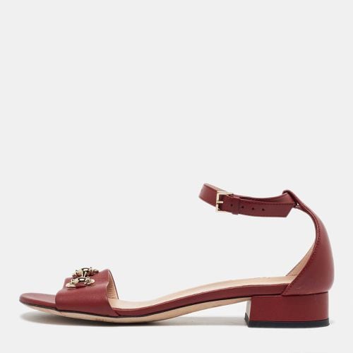 Gucci Red Leather Horsebit Ankle Strap Sandals Size 39 - Gucci - Modalova