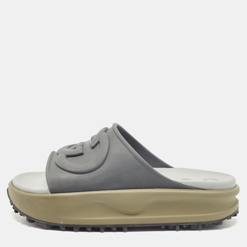 Gucci Grey Rubber GG Flat Sandals Size 39 - Gucci - Modalova