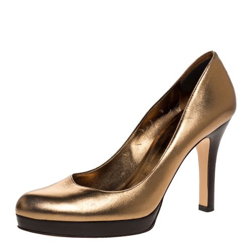 Gucci Metallic Gold Leather Platform Pumps Size 38.5 - Gucci - Modalova