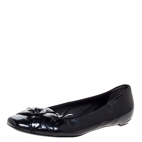 Gucci Black Patent Leather Flower Embellished Ballet Flats Size 37 - Gucci - Modalova