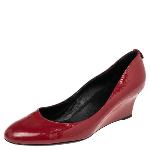 Gucci Red Patent Leather Wedge Round Toe Pumps Size 40 - Gucci - Modalova