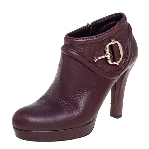 Plum Leather Hasler Buckle Ankle Booties Size 38 - Gucci - Modalova