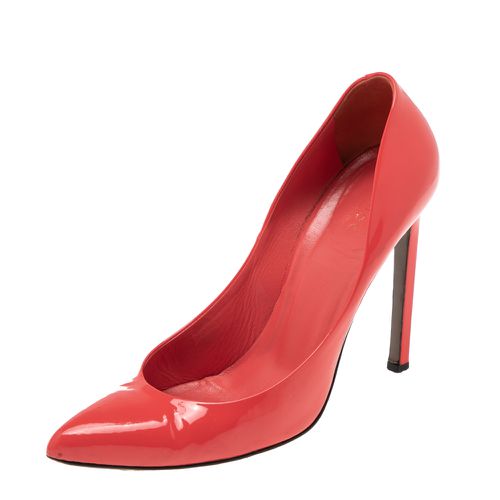 Gucci Red Patent Leather Pointed Toe Pumps Size 39 - Gucci - Modalova