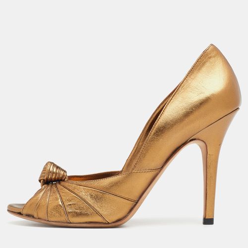 Gold Leather Knotted Peep Toe Pumps Size 40 - Gucci - Modalova