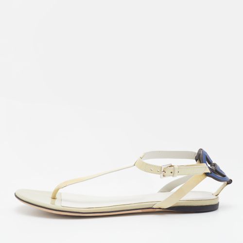 Gucci Beige Patent Leather Interlocking G Thong Flat Sandals Size 35 - Gucci - Modalova