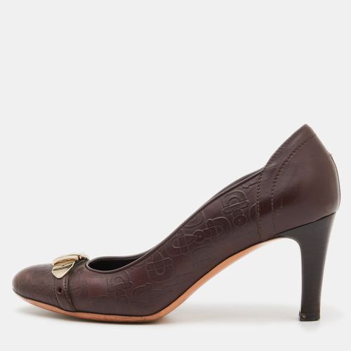 Gucci Brown Embossed Leather Buckle Pumps Size 37 - Gucci - Modalova