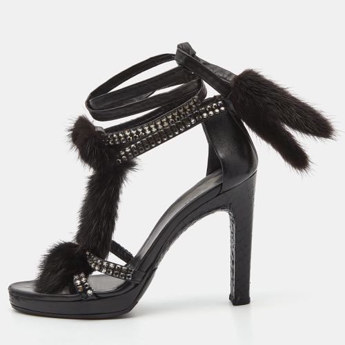 Gucci Black Python Leather and Mink Fur Crystal Embellished Ankle Wrap Sandals Size 36 - Gucci - Modalova