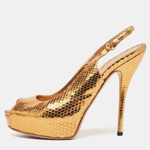 Embossed Snakeskin Sofia Peep Toe Singback Pumps Size 37.5 - Gucci - Modalova