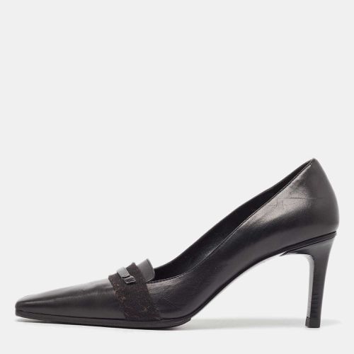 Gucci Vintage Black Leather Pointed Toe Pumps Size 38.5 - Gucci - Modalova