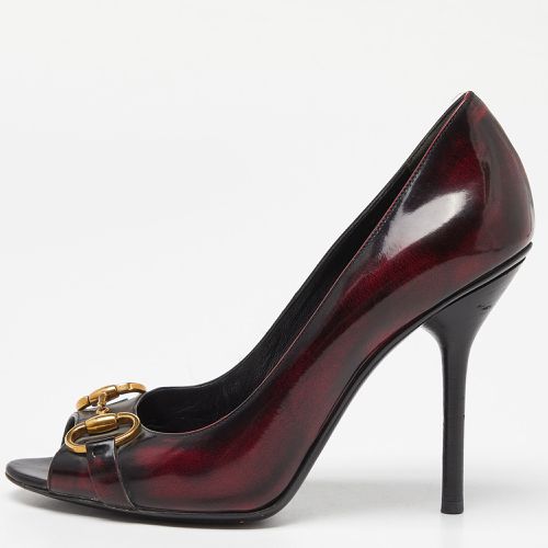 Two Tone Patent Leather Horsebit Peep Toe Pumps Size 40 - Gucci - Modalova