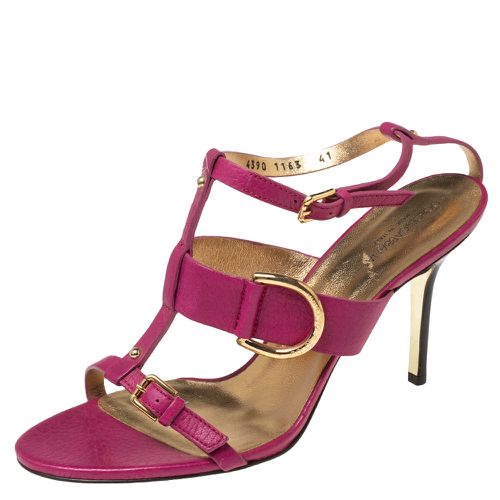 Dolce & Gabbana Pink Leather Buckle Details T-Strap Sandals Size 41 - Dolce & Gabbana - Modalova