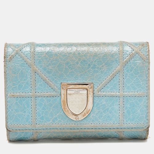 Dior Blue Crinkled Leather Diorama Trifold Wallet - Dior - Modalova