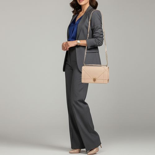 Ama Medium Blush Leather Shoulder Bag - Dior - Modalova
