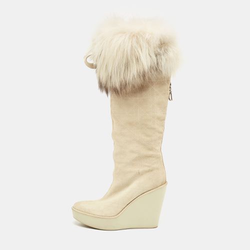 Suede Cannage Suede and Fox Fur Trim Knee High Wedge Boots Size 35.5 - Dior - Modalova