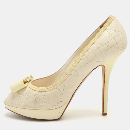 Dior Cream Cannage Patent and Leather Bow Peep Toe Pumps Size 39.5 - Dior - Modalova