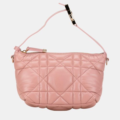 Dior Pink Small Calfskin Macrocannage DiorTravel Nomad Pouch - Dior - Modalova