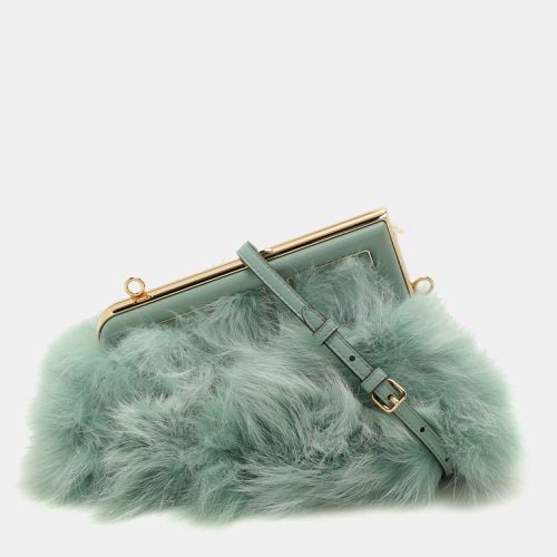 Fendi Green Fox Fur and Leather Small Fendi First Clutch - Fendi - Modalova