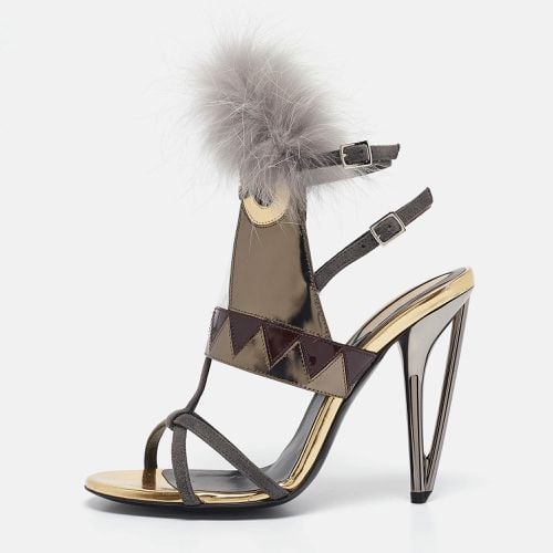 Fendi Grey Leather and Fur Monster Eyes Ankle Strap Sandals Size 37 - Fendi - Modalova