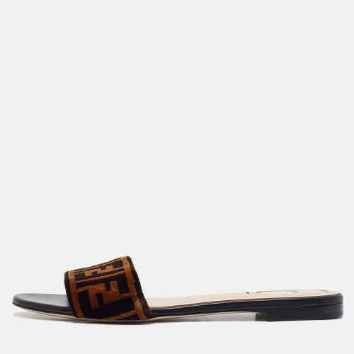 Fendi Brown Zucca Velvet Flat Slides Size 40.5 - Fendi - Modalova