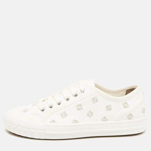 Fendi White Canvas FF Domino Logo Lace Up Sneakers Size 37 - Fendi - Modalova