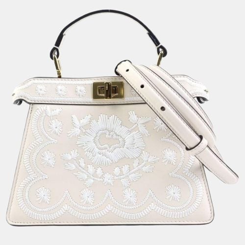 Light /White Leather Floral Embroidery Peekaboo Crossbody Bag - Fendi - Modalova