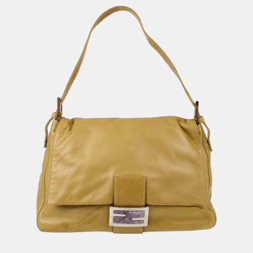 Fendi Beige Lambskin Mamma Baguette Handbag - Fendi - Modalova