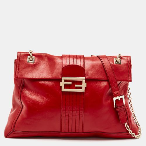 Leather Maxi Baguette Flap Shoulder Bag - Fendi - Modalova