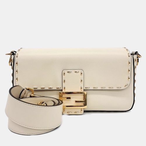 Fendi Beige Leather Baguette Bag - Fendi - Modalova