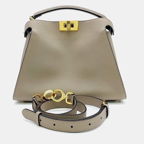 Fendi Vitello Tahiti Burro Medium Peekaboo Iconic Essentially Satchel Bag - Fendi - Modalova