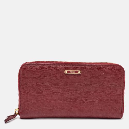 Fendi Red Leather Elite Zip Around Wallet - Fendi - Modalova