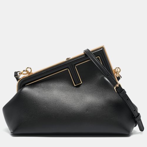 Fendi Black Leather Small First Clutch Bag - Fendi - Modalova