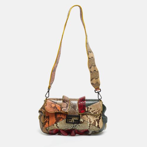 Baguette Wave Python Shoulder Bag - Fendi - Modalova