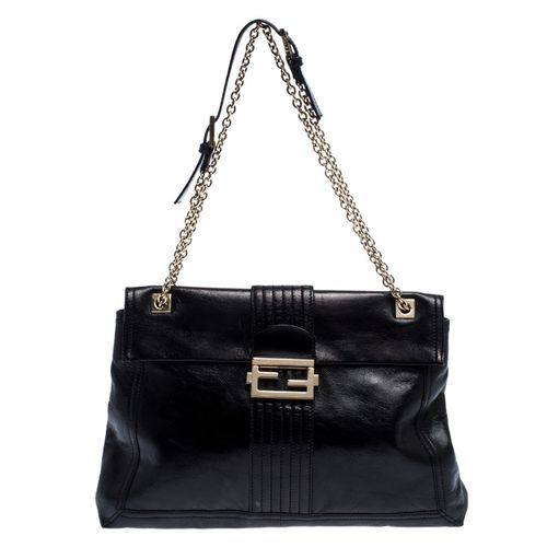 Leather Maxi Baguette Flap Shoulder Bag - Fendi - Modalova