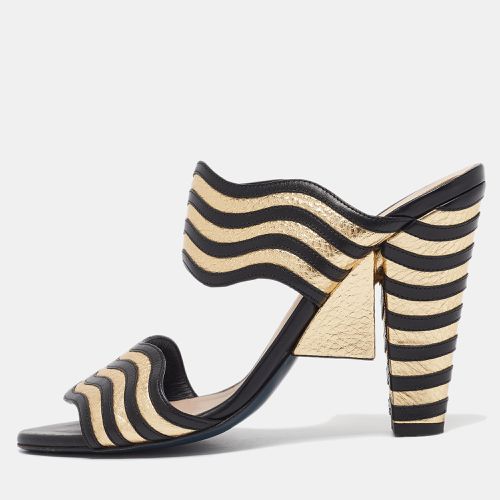 Fendi Black/Gold Leather Wave Striped Slide Sandals Size 39 - Fendi - Modalova