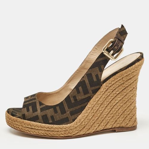 Tobacco Zucca Fabric Wedge Ankle Strap Sandals Size 40 - Fendi - Modalova